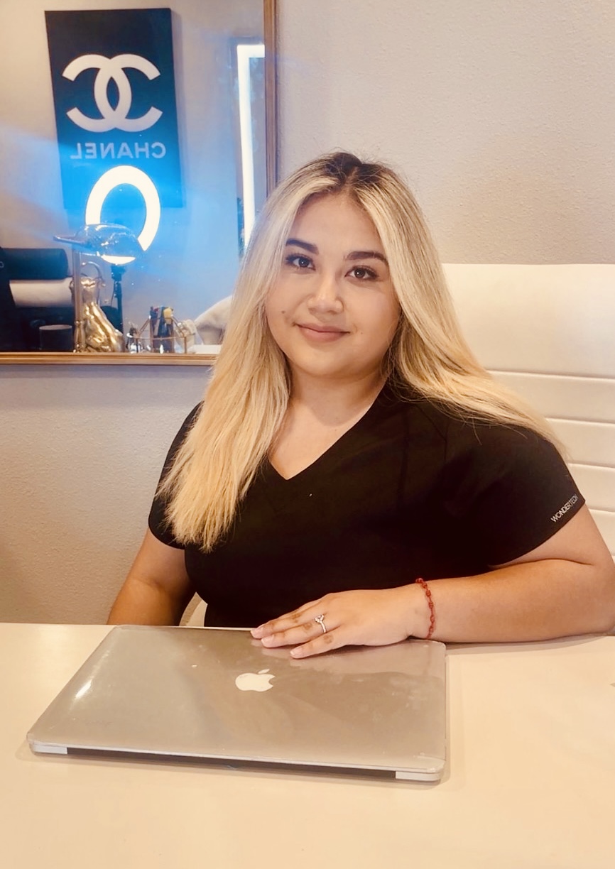 Portrait of Daniela Rocha, co-founder of Pure L'Esthetique.